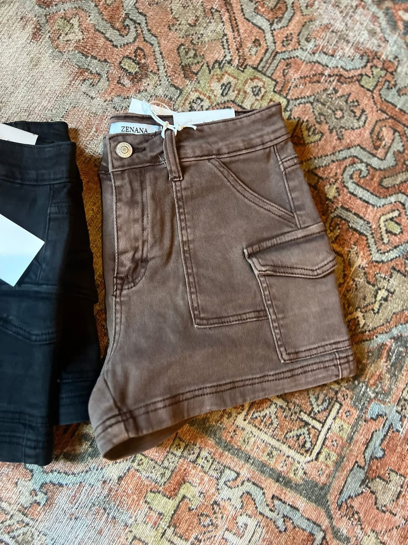 Zenana Utility Pocket Denim Shorts INS