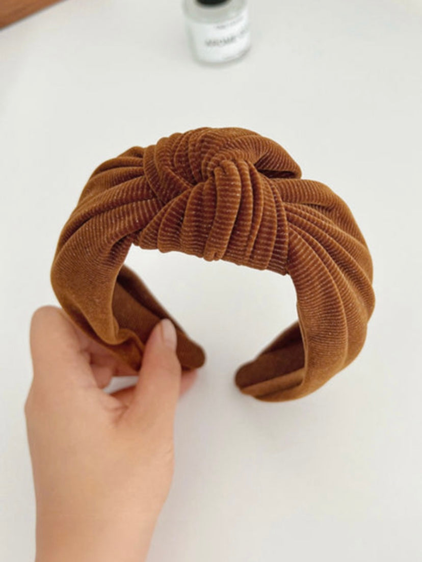 Chestnut Knot Headband INS
