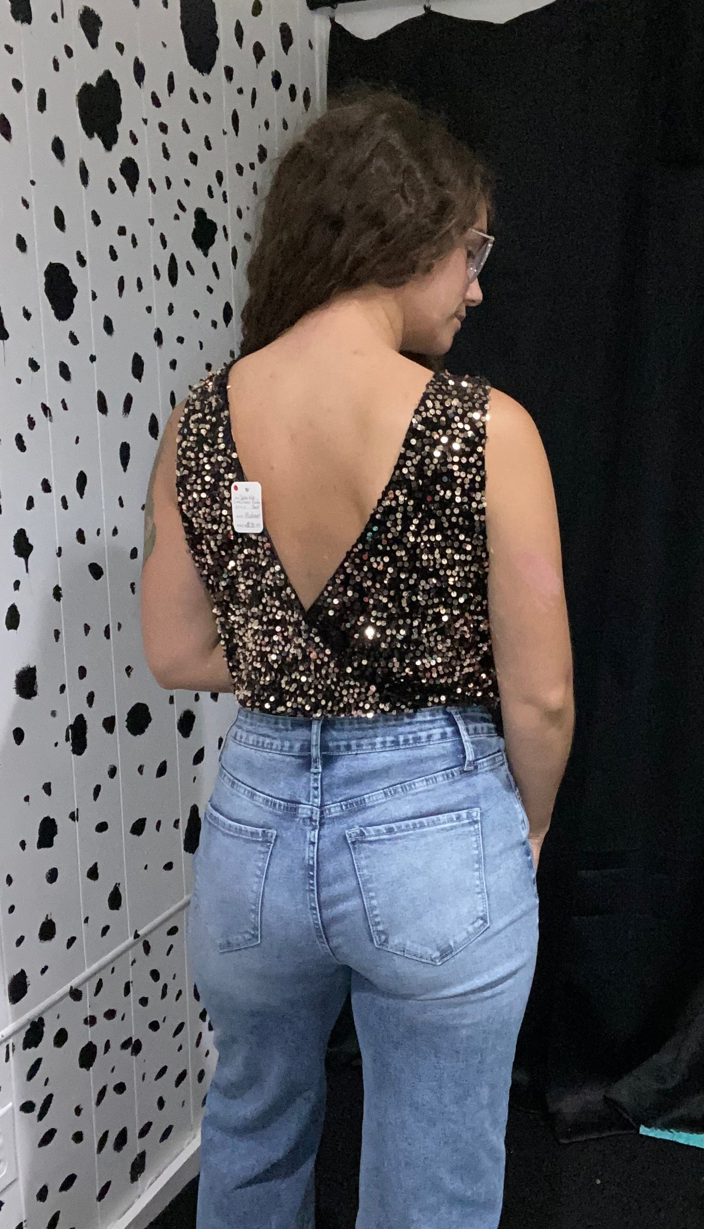 Sequin V neck Bodysuit INS