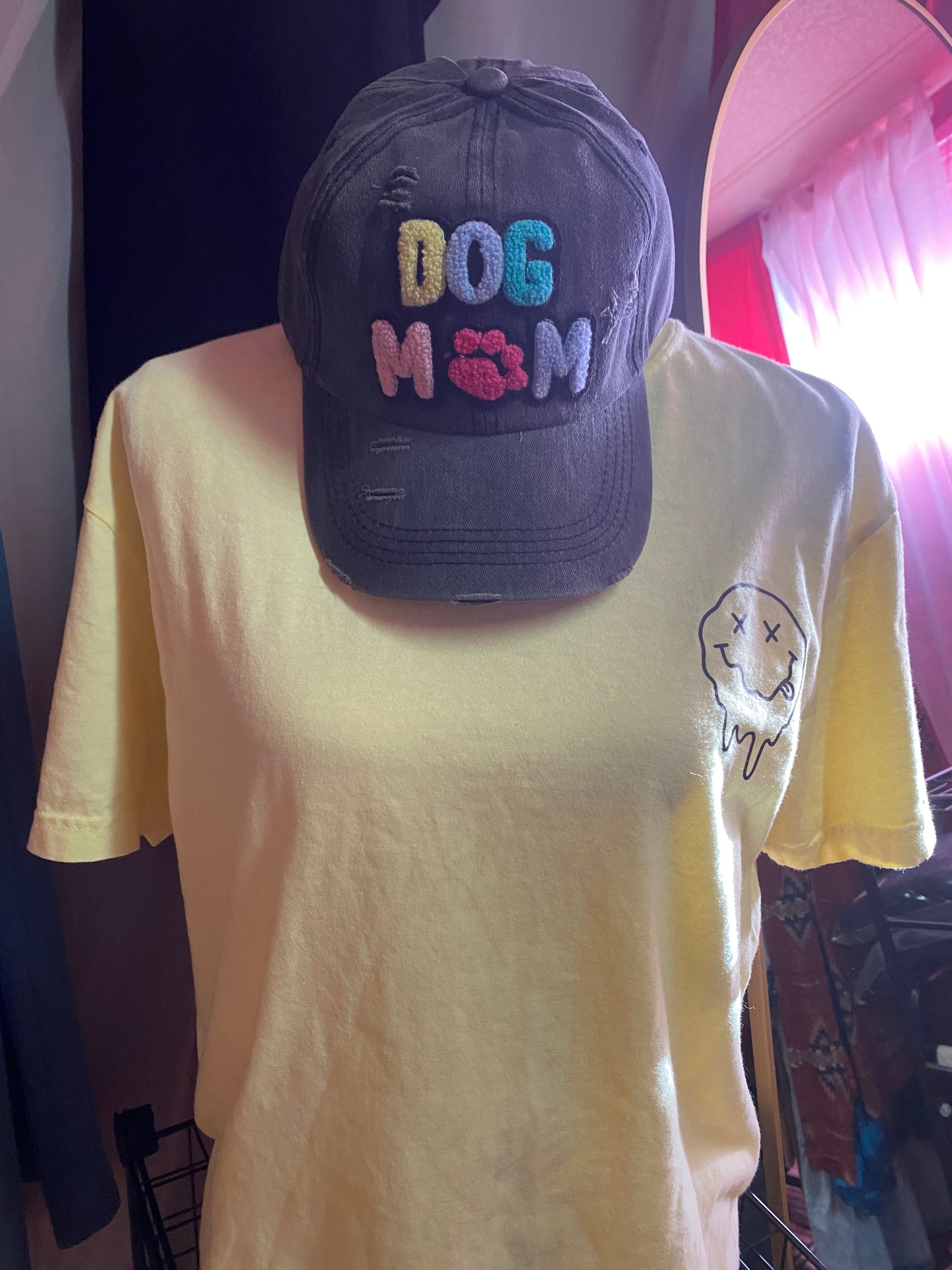 Dog Mom hat INS