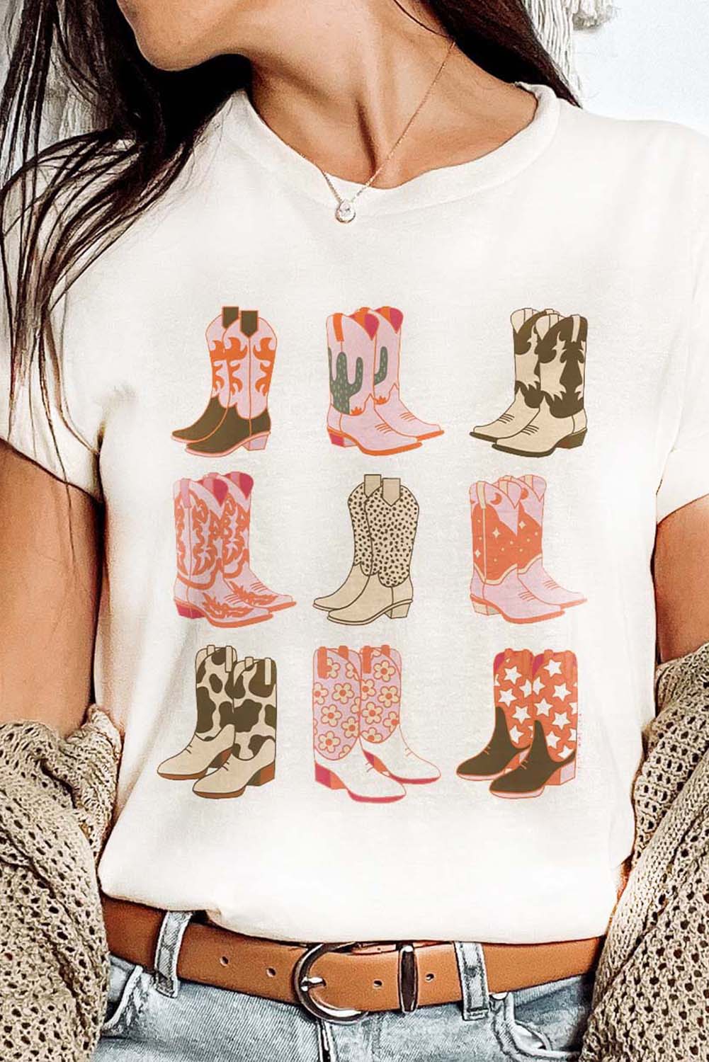 White Boot Graphic Top INS