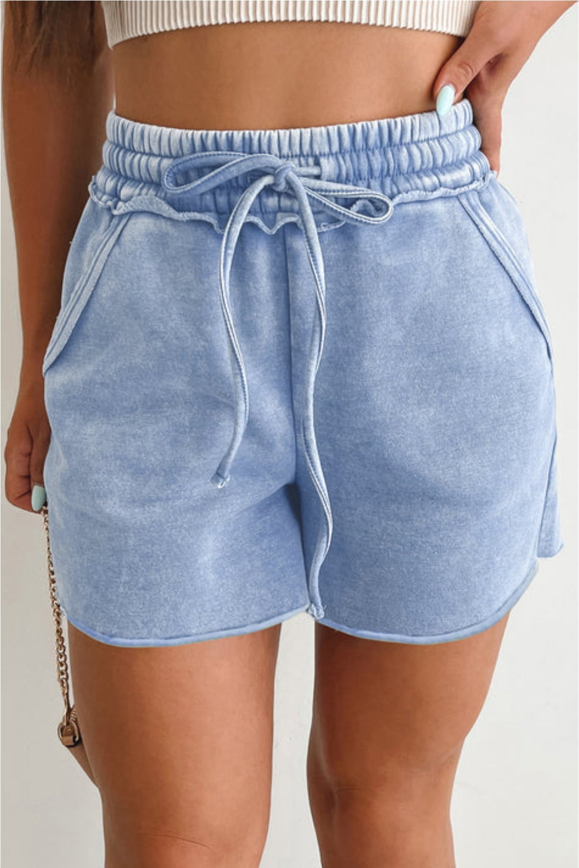 Mineral Wash Raw Cut Shorts INS