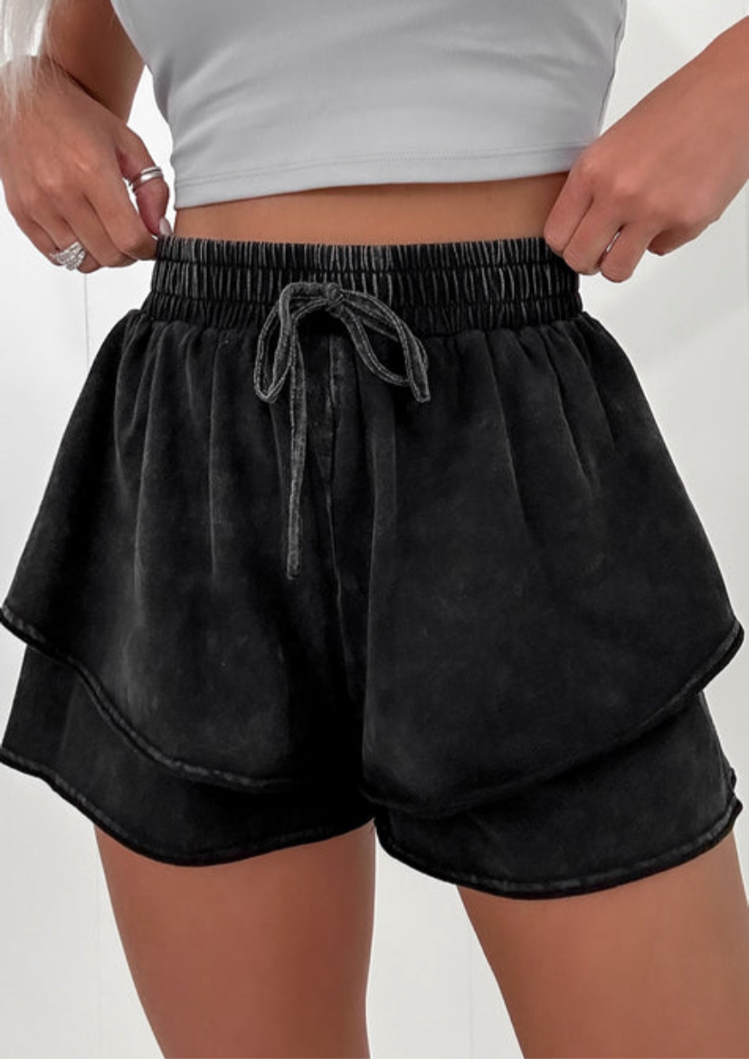 Black Layered Shorties INS