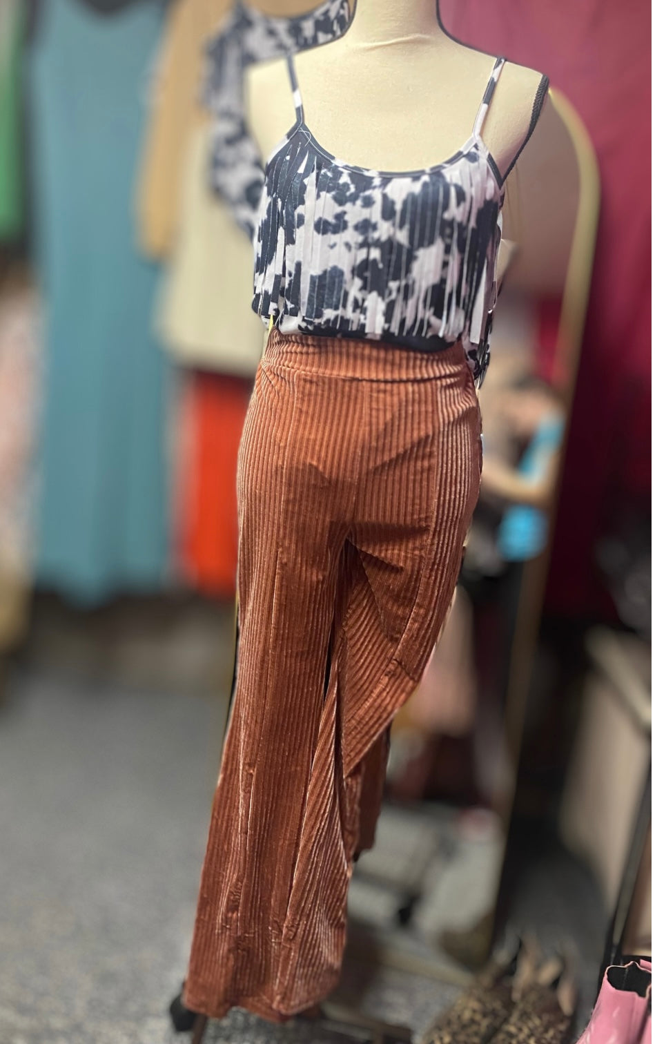 Dusty pink corduroy pants INS