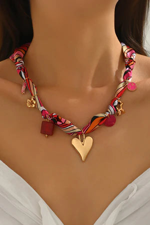 Red Heart Scarf Necklace INS