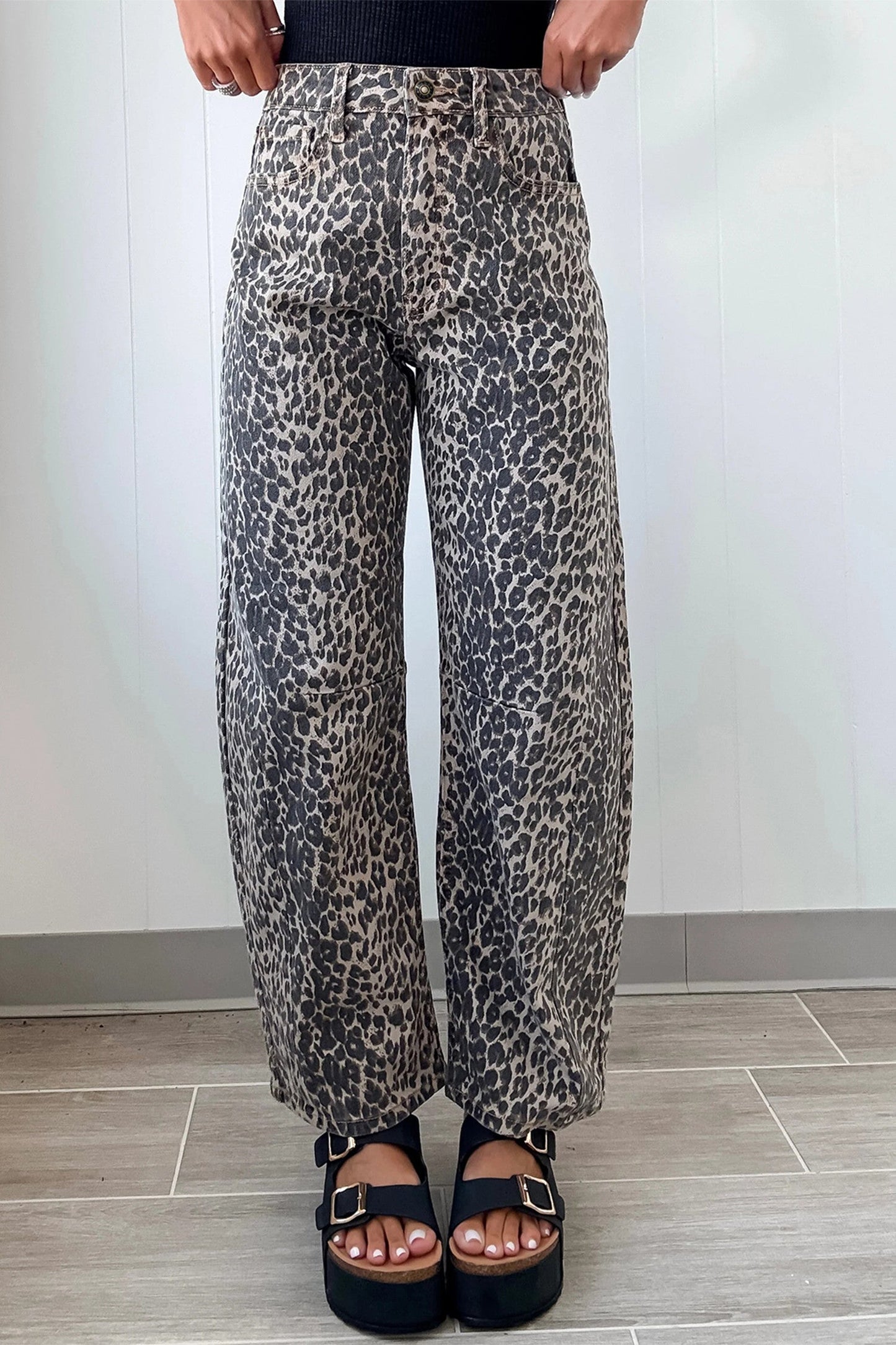 Leopard Barrel Jeans RTS