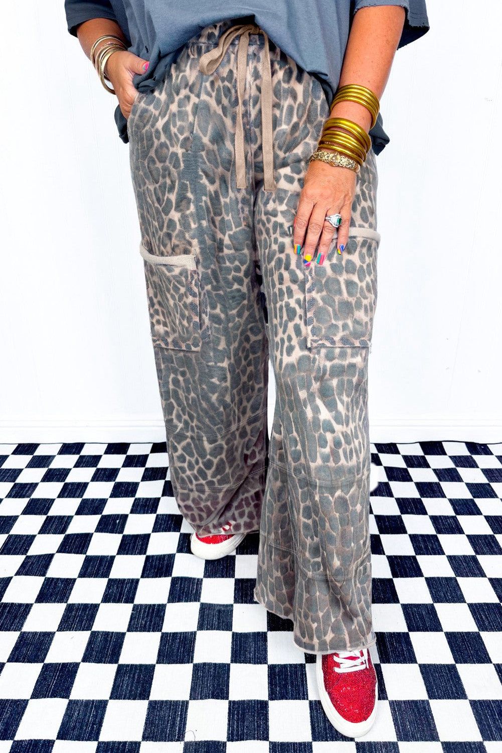 Leopard Plus Loose Pants OOTD